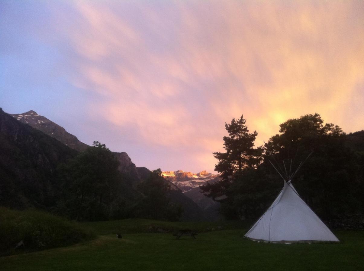Tipi nature grand confort Gavarnie Esterno foto